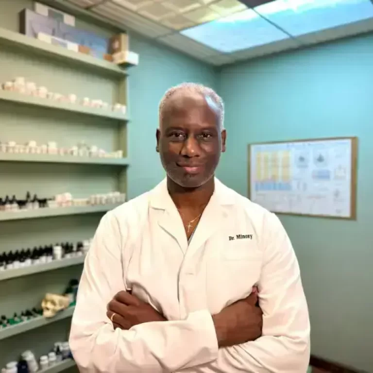 Dr.-Mincey.webp